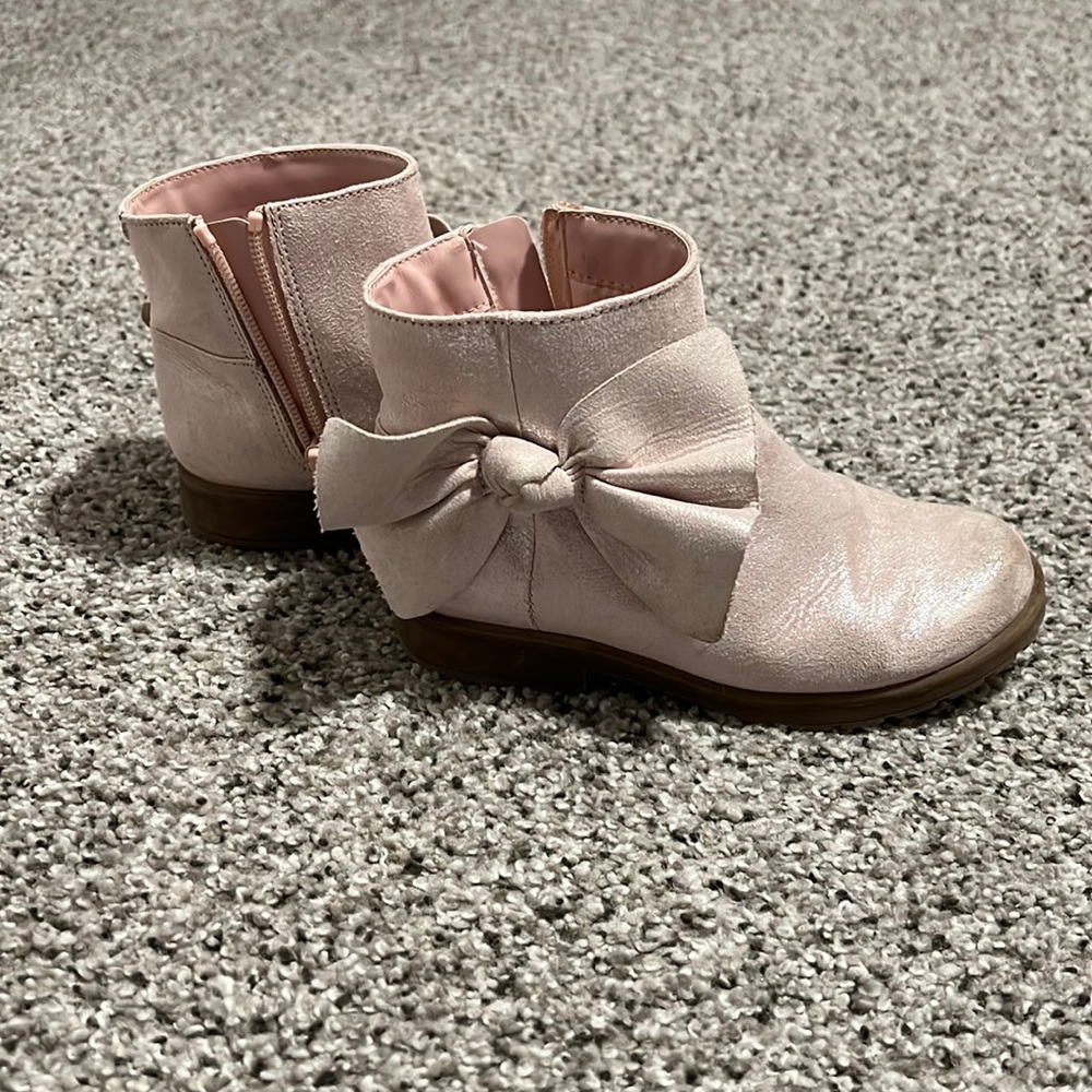 Pink Stride Rite Bootie with Bow - Picture 1 of 6